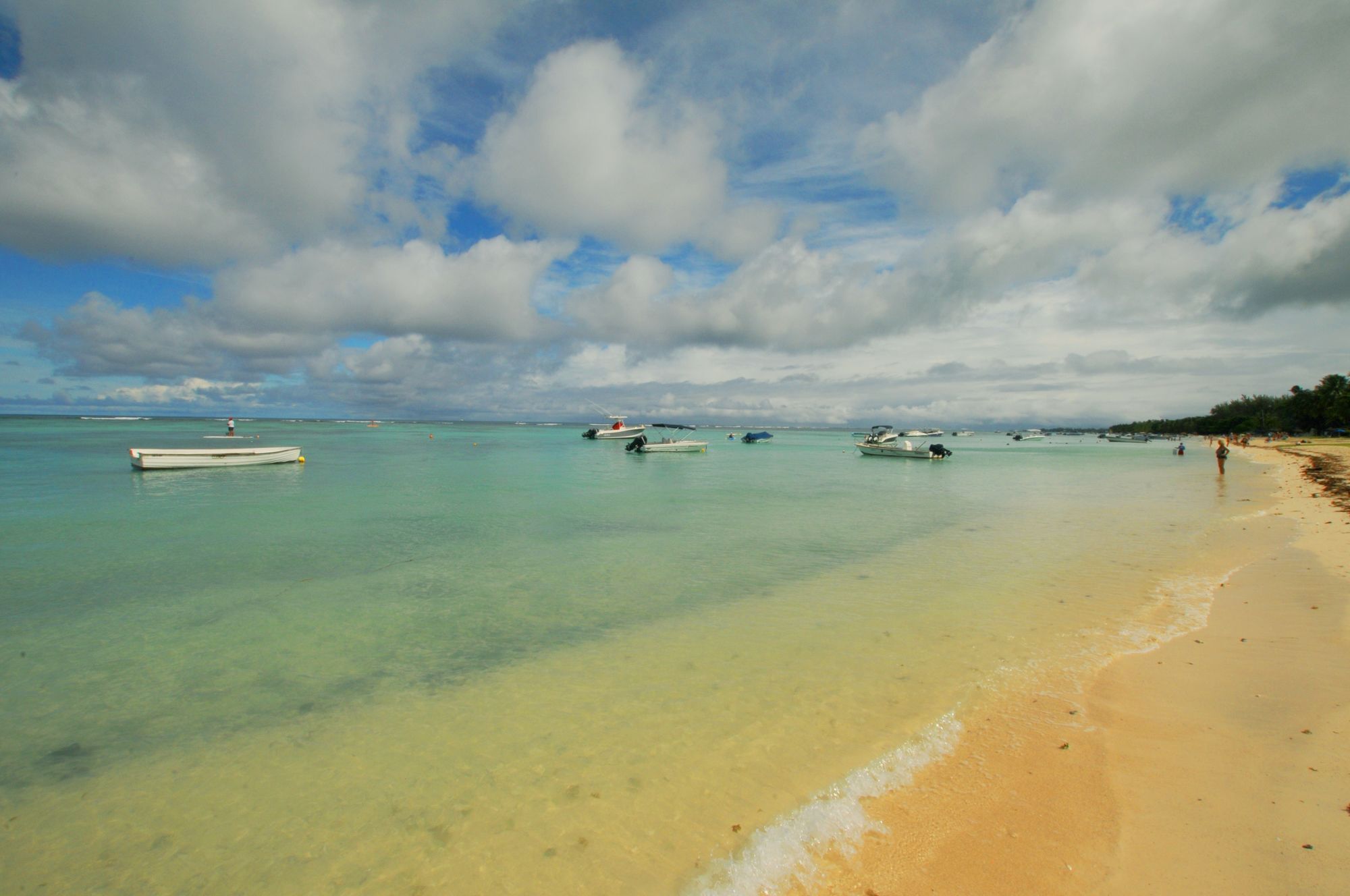 Caro'S Beachfront Тру-о-Биш Экстерьер фото