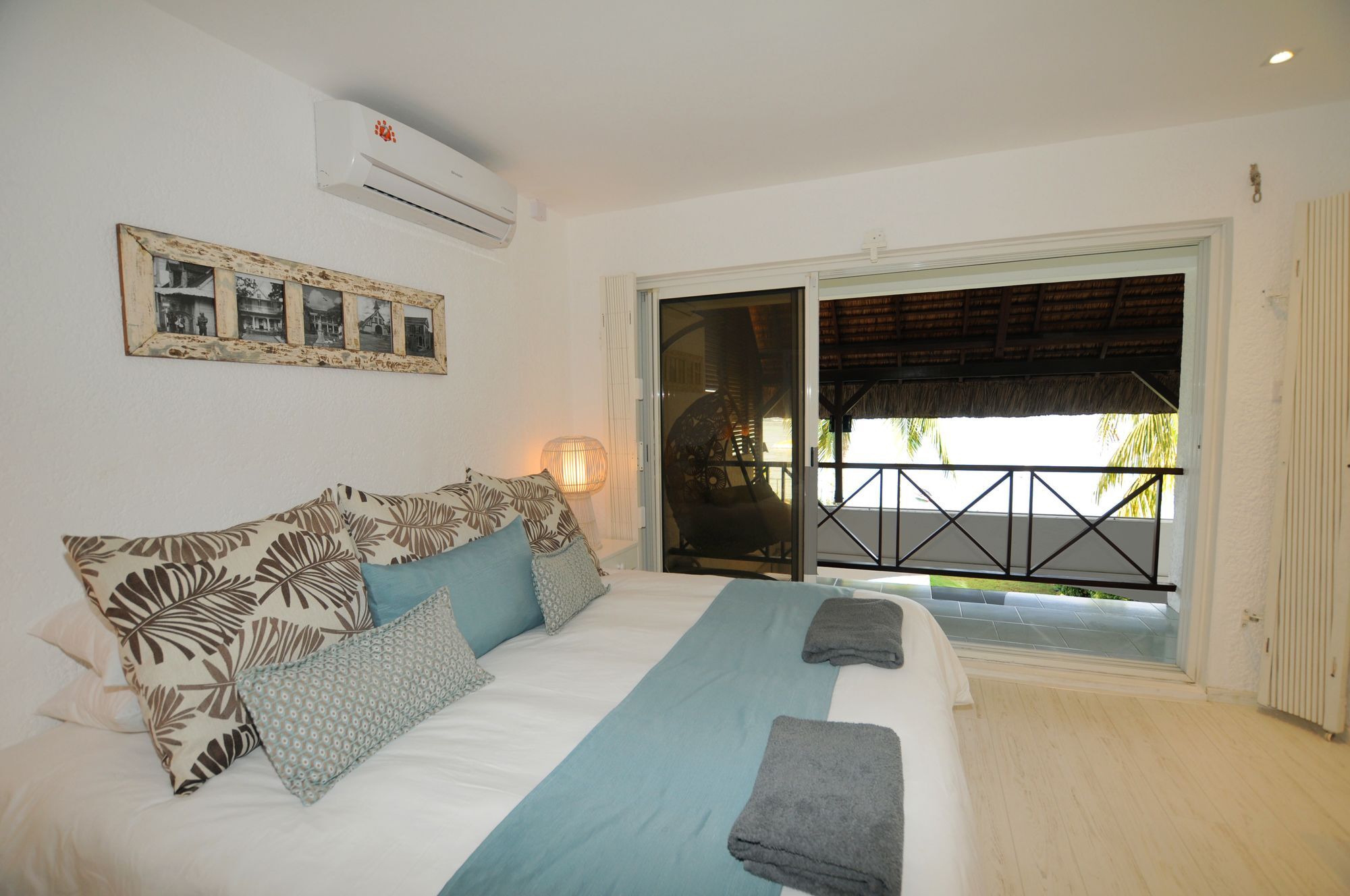 Caro'S Beachfront Тру-о-Биш Экстерьер фото